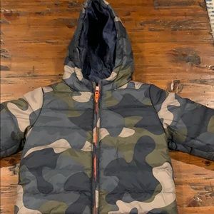 Like new, boys Camo winter coat